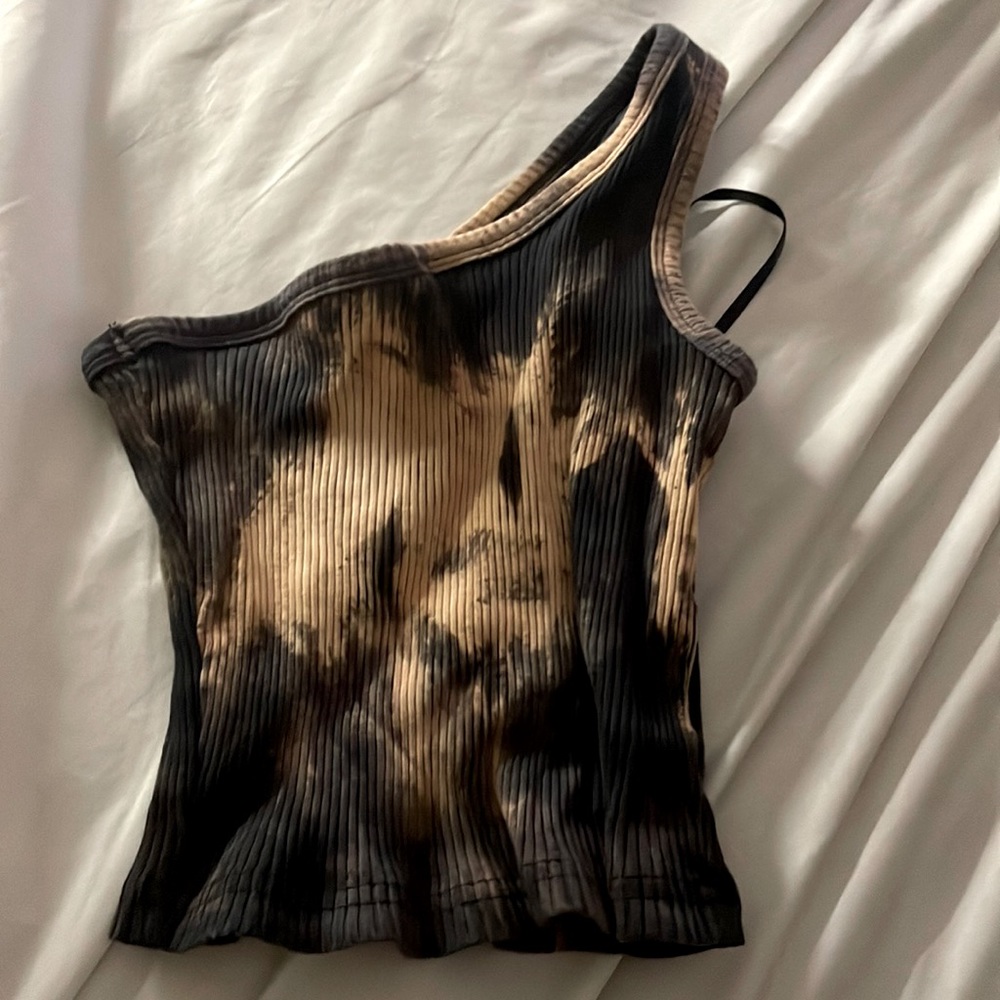 Off shoulder top
